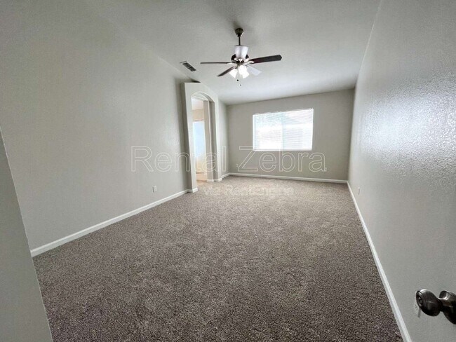 Building Photo - 1209 Duck Blind Cir