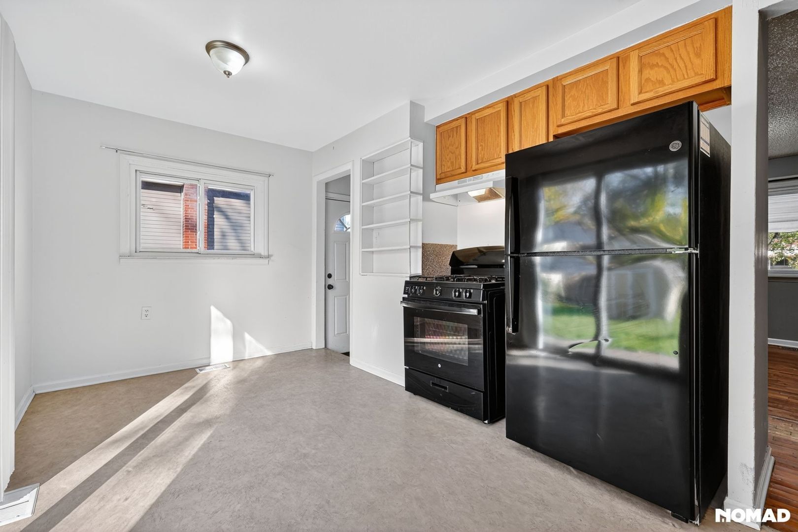 Building Photo - 1200 Nash Ave