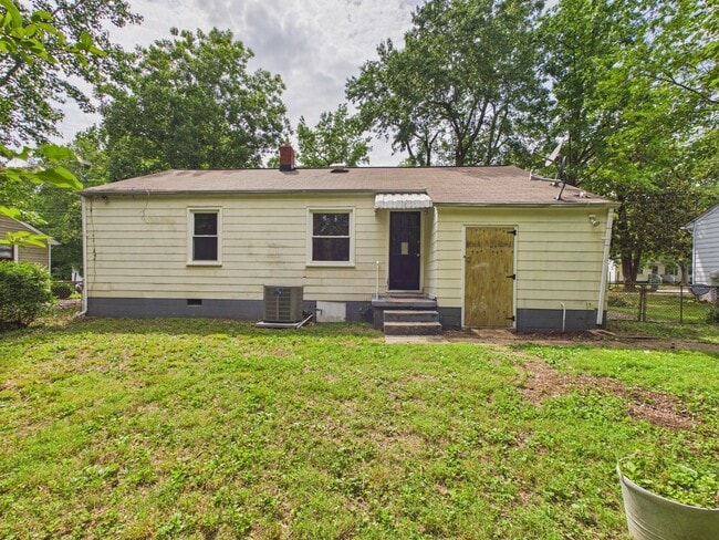 Building Photo - 955 Barlen Dr
