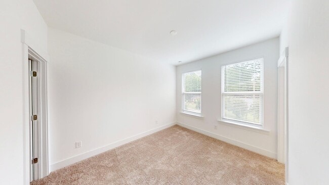 Building Photo - 1457 Briar Creek Rd