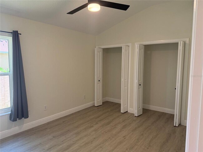 Building Photo - 16382 SE 83rd Ave