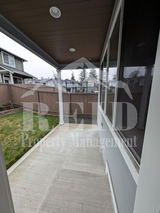 Building Photo - 3887 Portside Dr