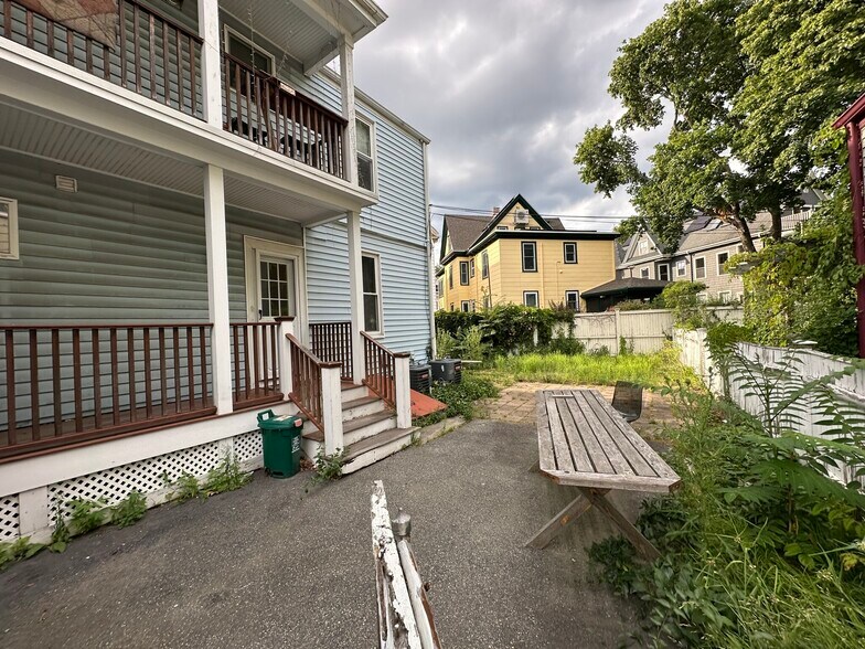 Building Photo - 51 Rindge Ave