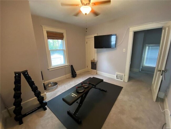 Building Photo - 743 Clark Ave