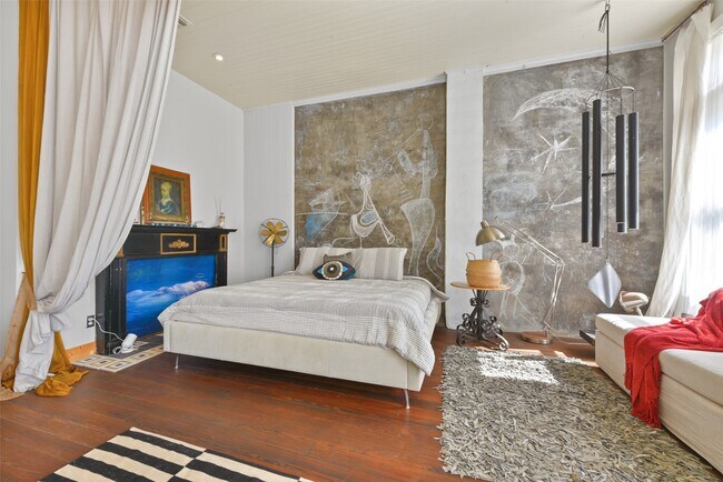 Building Photo - 1614 Avenue K