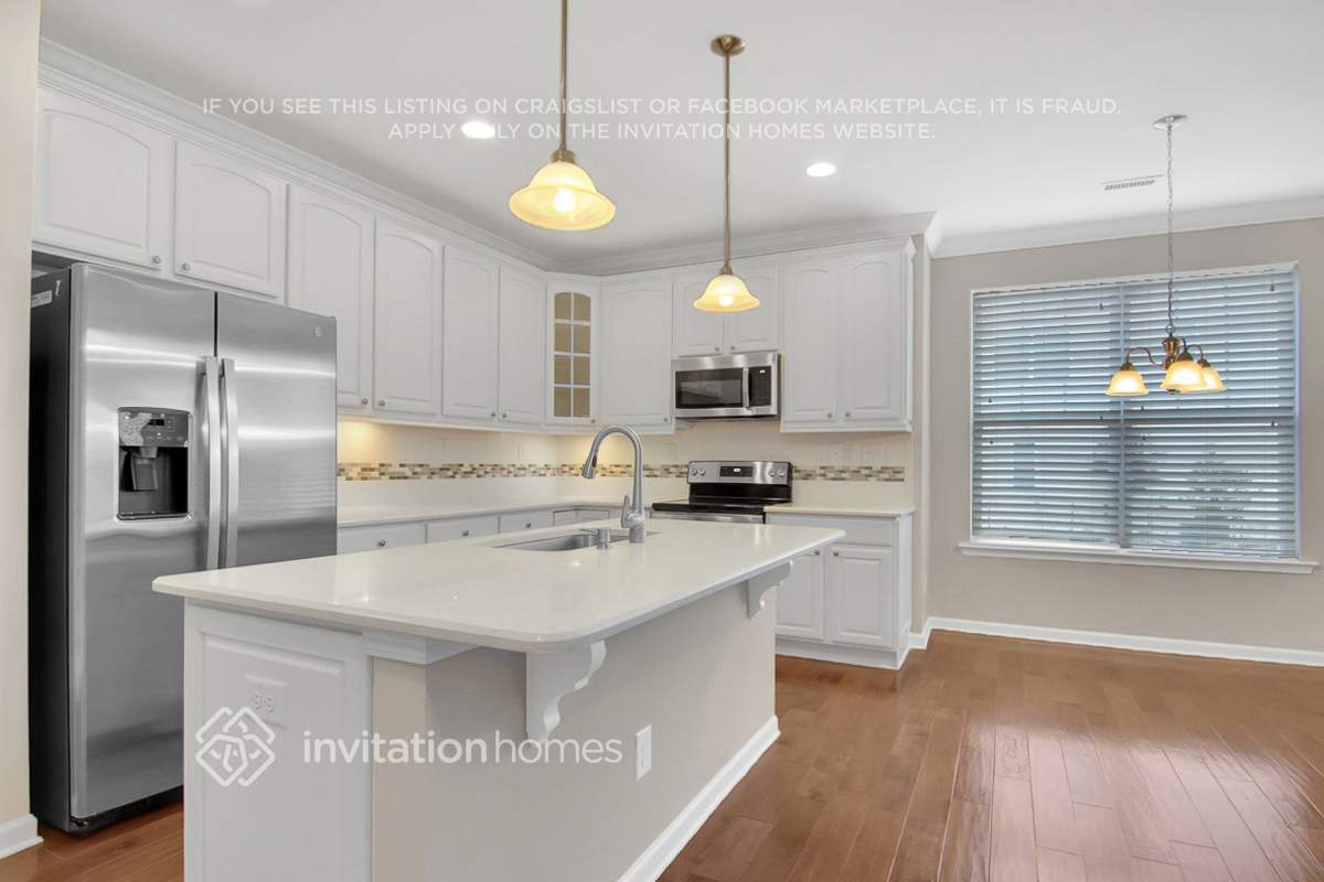 Building Photo - 816 Briana Dr