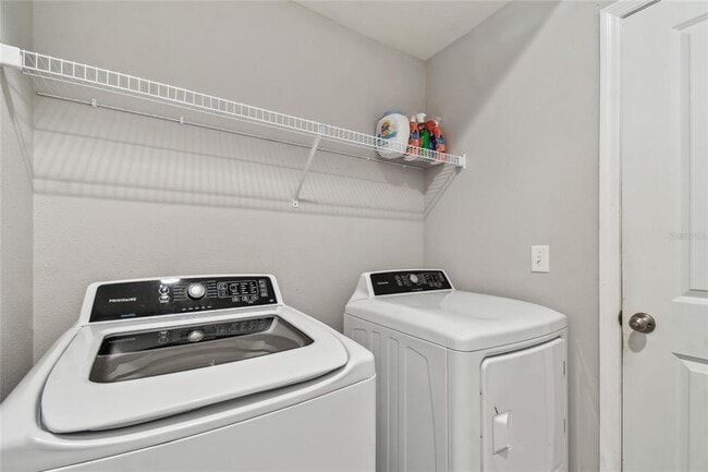 Building Photo - 5276 6th Way N