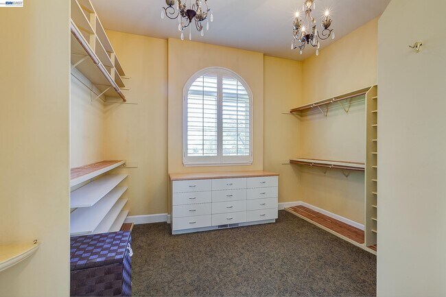 Building Photo - 2779 E Ruby Hill Dr