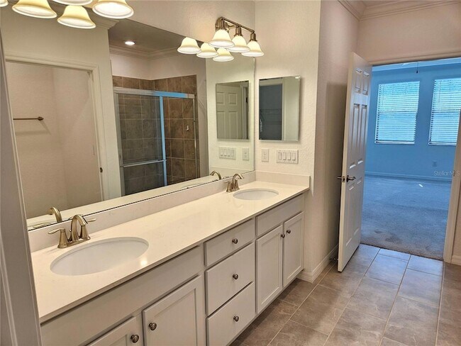 Building Photo - 10031 Crooked Crk Dr