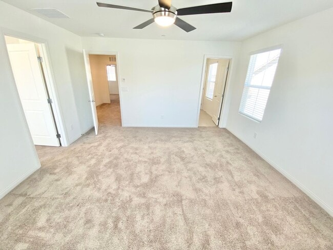 Building Photo - STUNNING BRAND NEW 3 BEDROOMS 2.5 BATHROOMS TWO STORY TOWNHOUSE WITH 2 CAR GARAGE