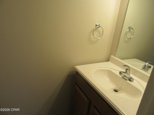 Building Photo - 2750 W 12th St