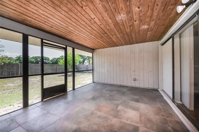 Building Photo - 7702 Murcott Cir