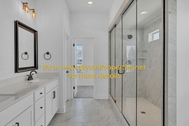 Building Photo - Gallatin - New 5-bedroom, 4-Baths