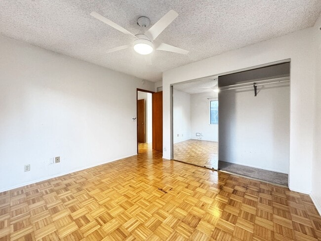 Building Photo - 2336-ST