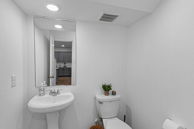 Building Photo - 4242 Sterling Vw Blvd