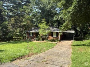 Building Photo - Newly Renovated 3 Bedroom / 1 Bath Ranch w...