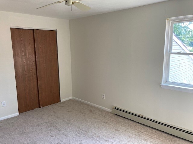 bedroom - 133 Tuller Rd