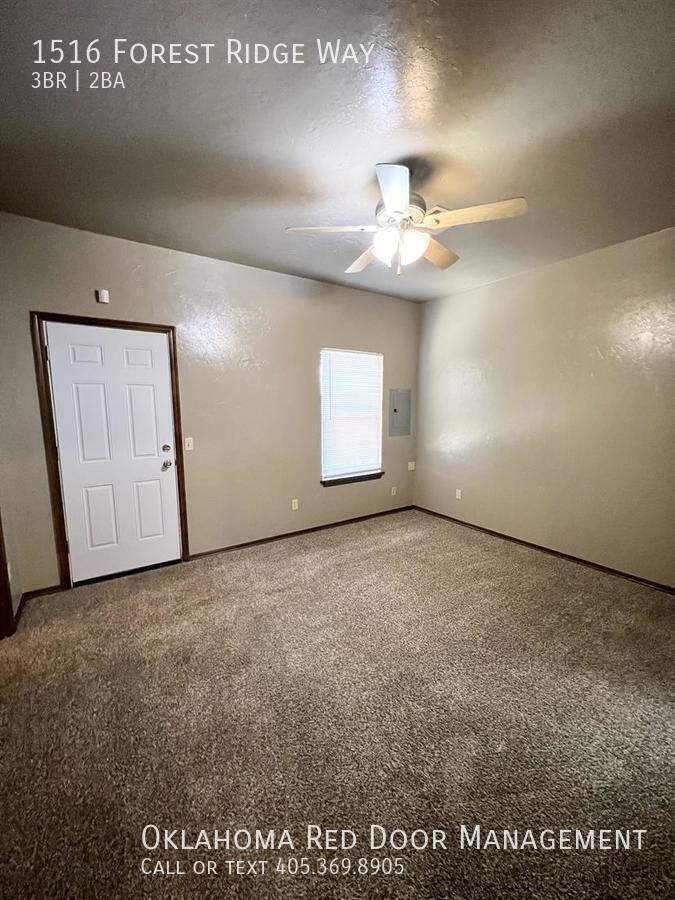 Building Photo - 1516 Forrest Ridge Way