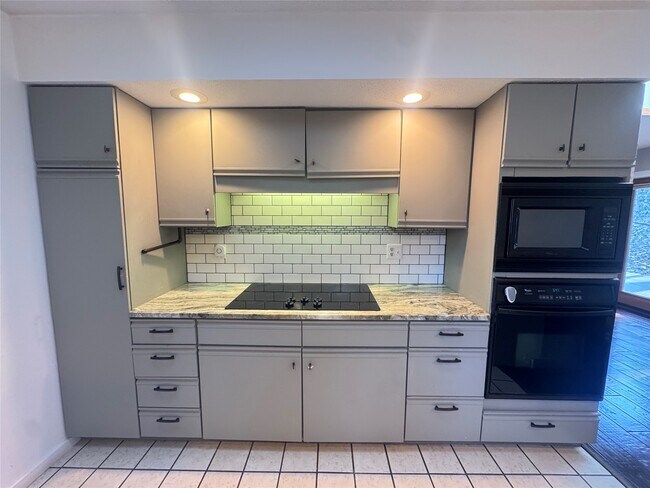 Building Photo - 41 Kenilworth Rd