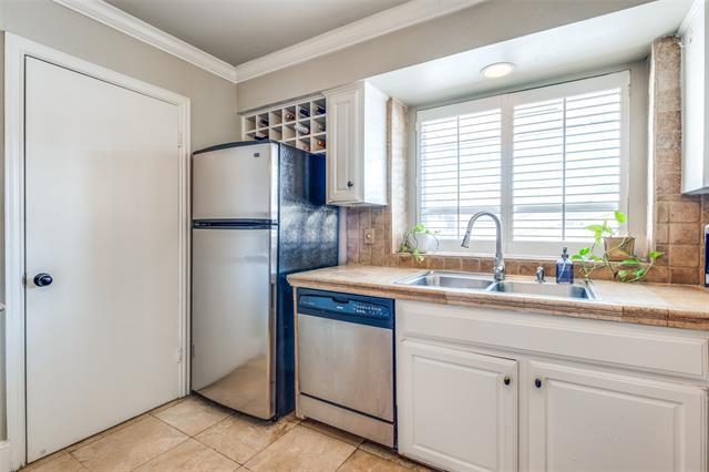 Building Photo - 6353 Diamond Head Cir