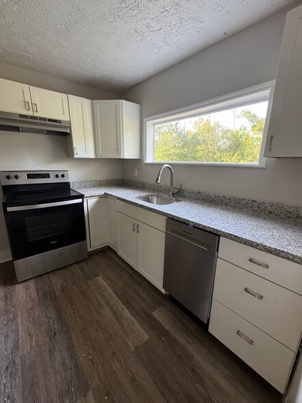 Primary Photo - 1318 Branton Rd