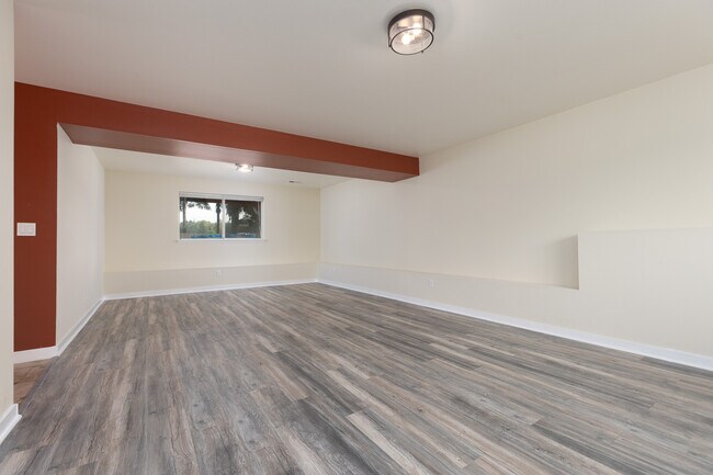 Building Photo - 8529 199th St Ct E