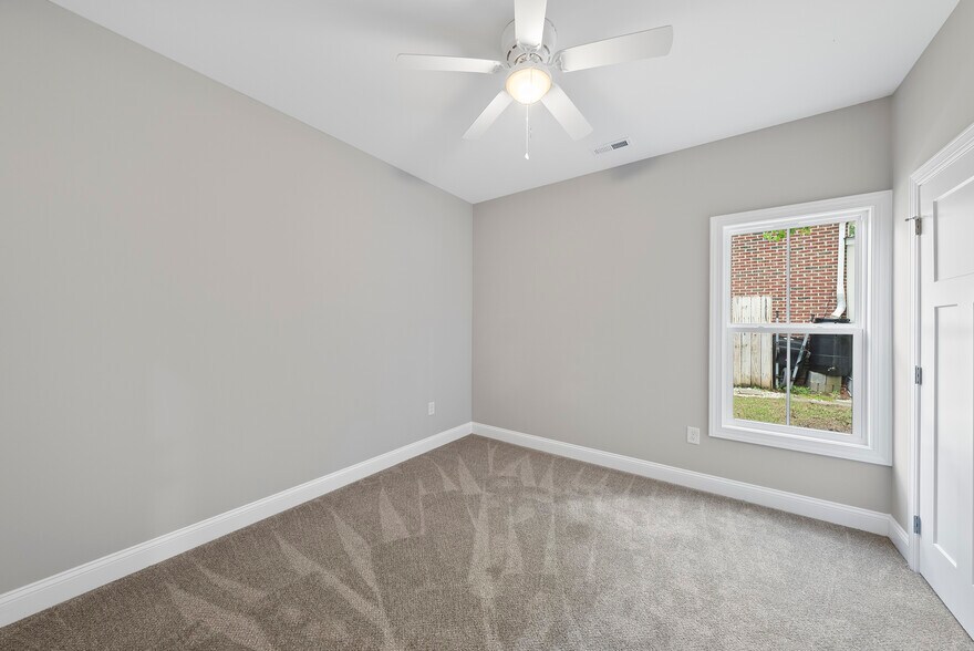 Building Photo - 308 Harbor Trce