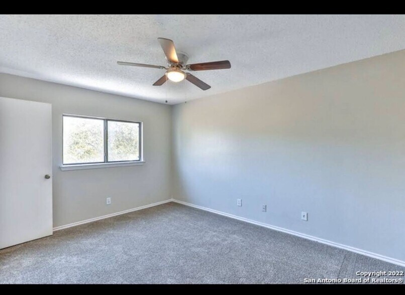 Building Photo - 6822 Barton Rock Ln