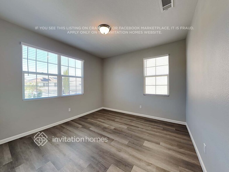 Building Photo - 5484 Summerfield Dr