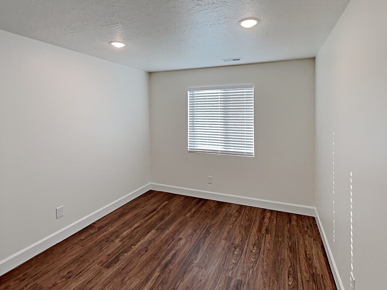 Building Photo - 1175 Wagon Way