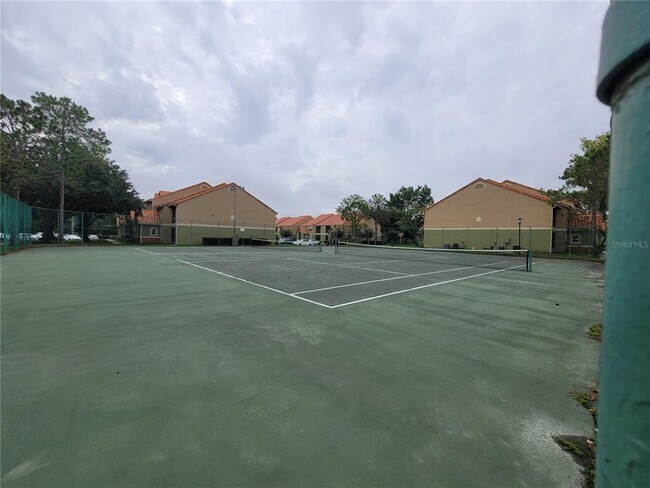 Building Photo - 421 Fountainhead Cir