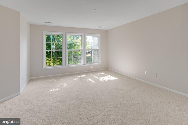 Building Photo - 15519 Exmore Ct