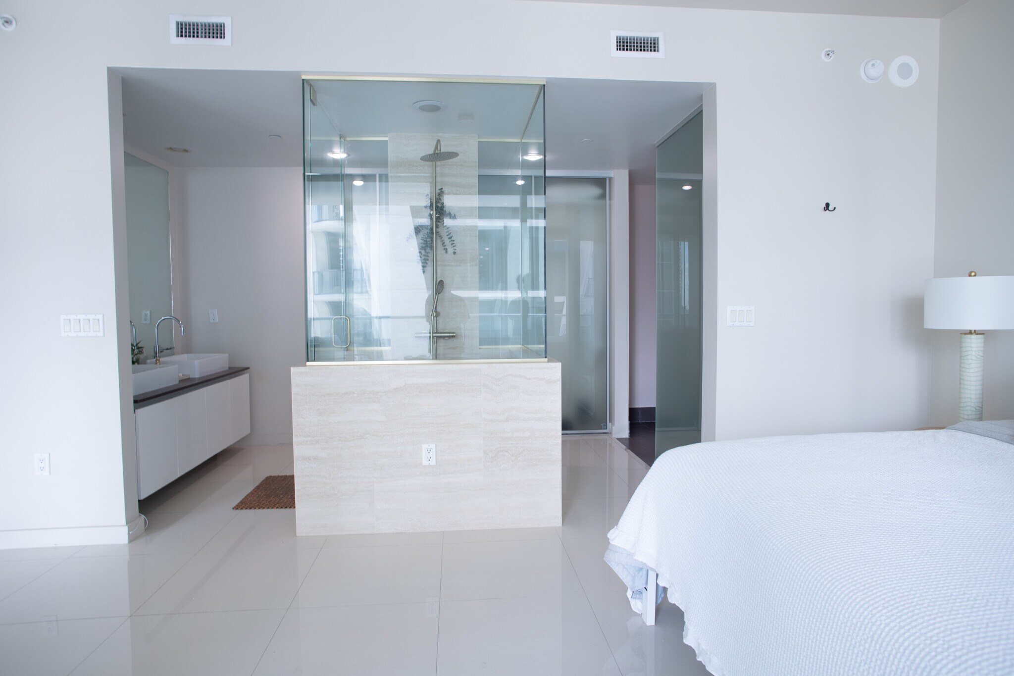 Building Photo - 1040 Biscayne Blvd