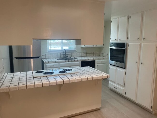 Building Photo - SAN JOSE - Remodeled 4 Bed 2 Bath House