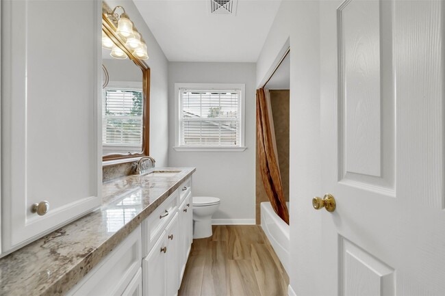 Building Photo - 442 Mignon Ln