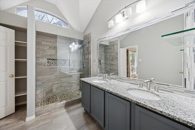 Building Photo - 101 Muscovy Ln