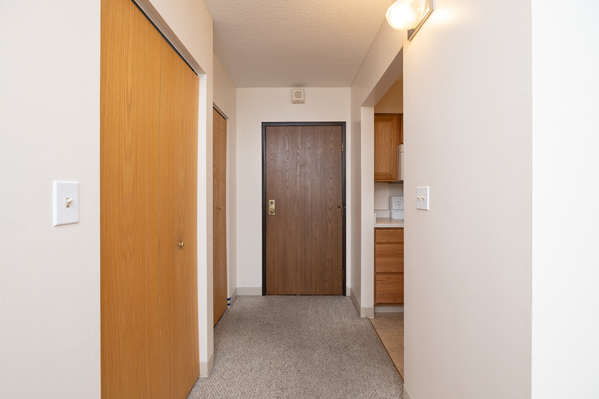 Building Photo - 291 7th St W