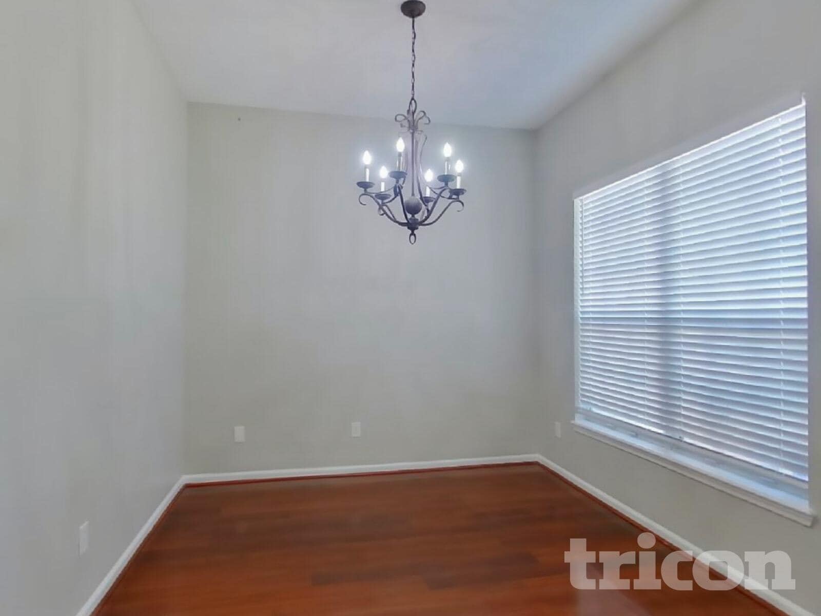 Building Photo - 3582 White Cow Ct