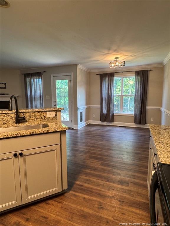 Building Photo - 419 Orchard Falls Dr