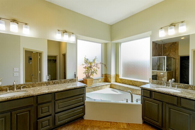 Building Photo - 25010 Florina Ranch Dr