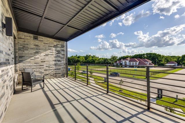 Building Photo - 9774 Sunset Dr