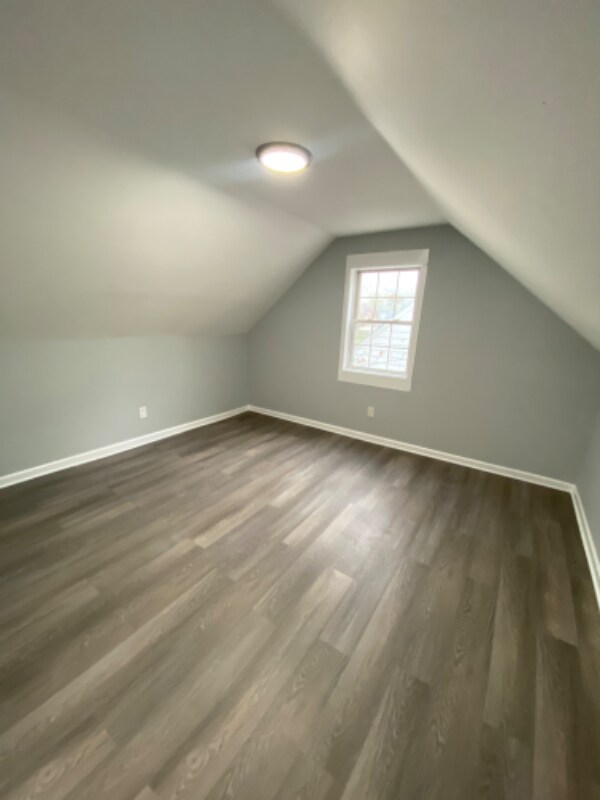 Building Photo - 260 Regional Dr