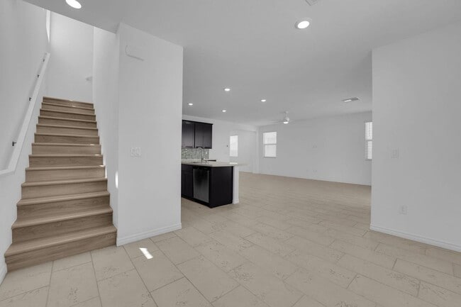 Building Photo - 4368 Bayley Skye Ave
