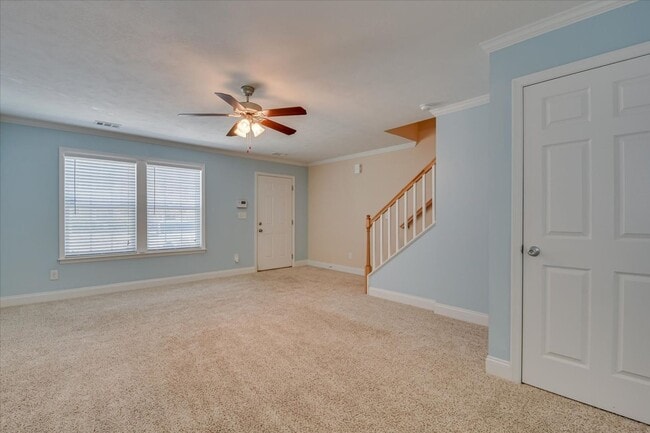 Building Photo - 150 Village Run