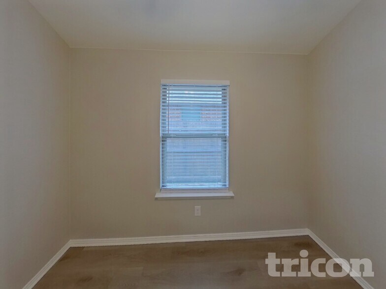 Building Photo - 9157 Abaco Way