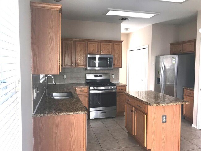 Building Photo - 11321 Fletcher Hall Ln