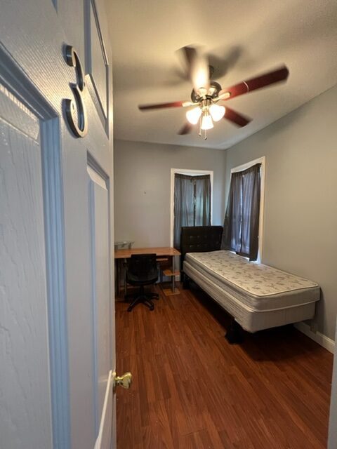 Building Photo - 301 Lexington Ave