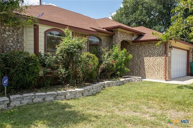 Building Photo - 2306 Wampum Dr