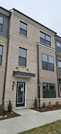 Building Photo - 10123 Blue Wing Ln