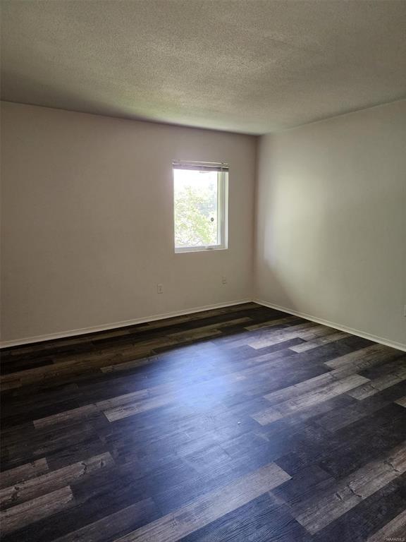 Building Photo - 4 Howard St